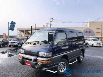 Mitsubishi Delica Starwagon