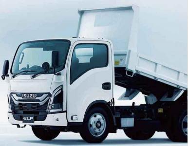 Isuzu ELF Truck