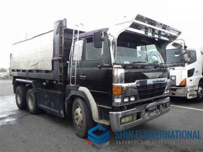 Hino Super Dolphin