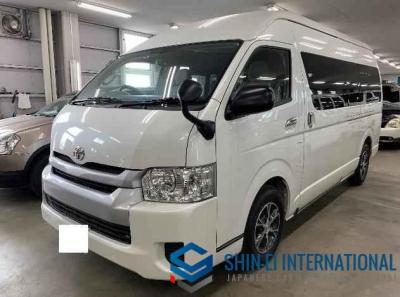 Toyota Hiace Commuter VAN