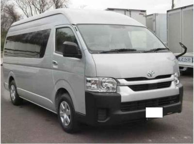 Toyota Hiace Commuter VAN