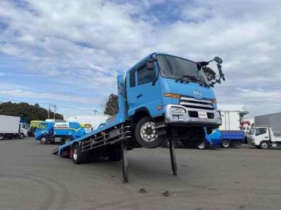 Nissan Condor