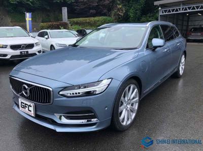 Volvo V90