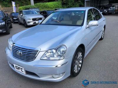 Toyota Crown Majesta