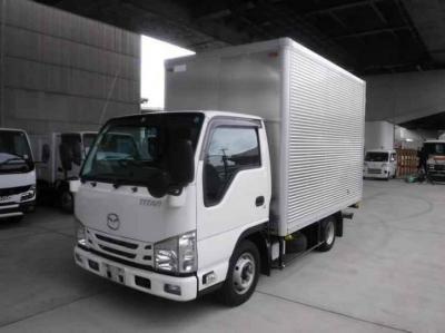 Mazda Titan