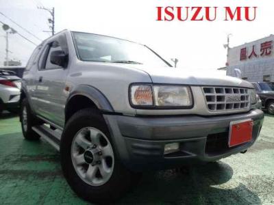Isuzu MU