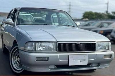 Nissan Crew　sedan