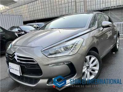 Citroen DS5