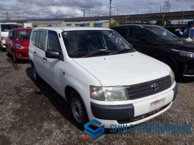 Toyota Succeed VAN
