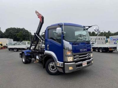 Isuzu Forward