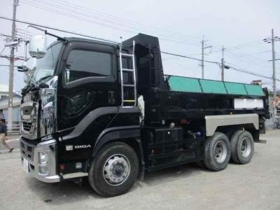 Isuzu Giga