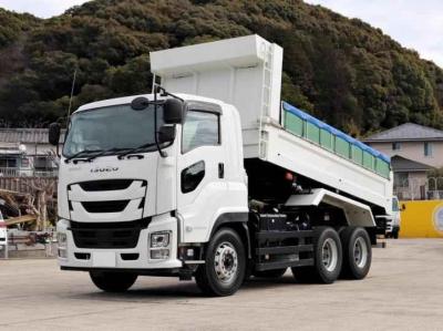 Isuzu Giga