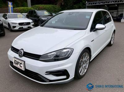 Volkswagen Golf R