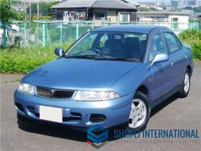 Mitsubishi Carisuma