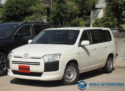Toyota Succeed VAN