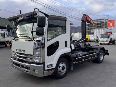 Isuzu Forward