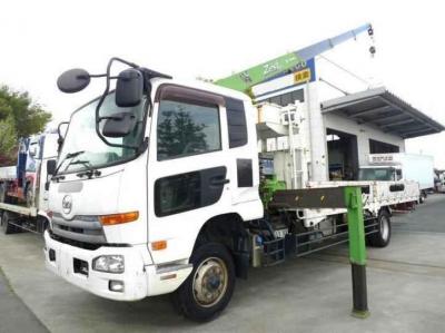 Nissan Condor