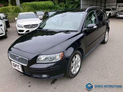 Volvo V50