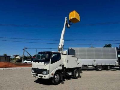 Hino Dutro