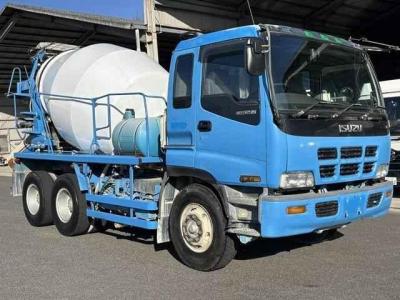 Isuzu Giga