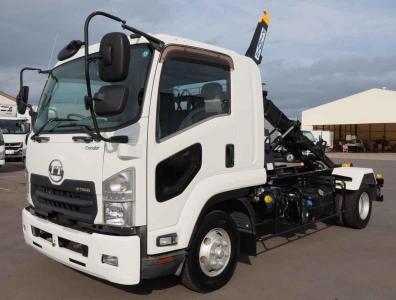 Nissan Condor