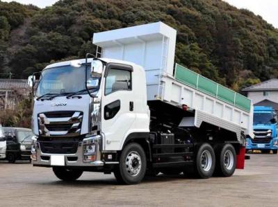 Isuzu Giga