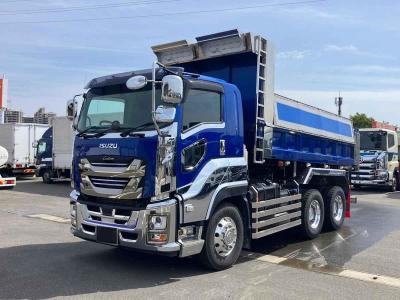 Isuzu Giga