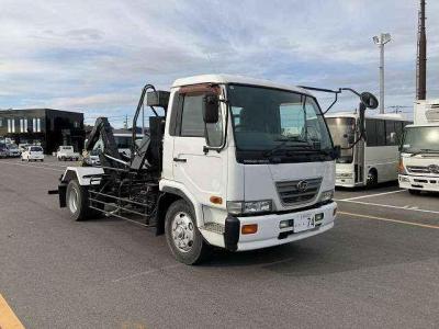 Nissan Condor