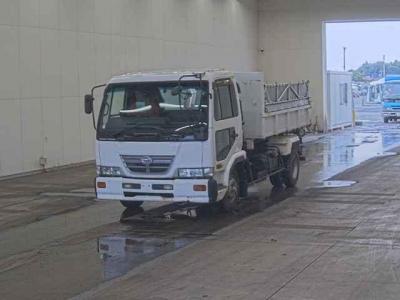 Nissan Condor