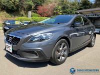 V40 