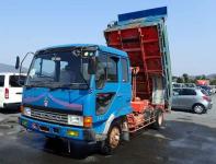 Mitsubishi FUSO FIGHTER 1990