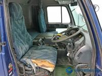 Nissan UD 2001