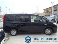 Toyota Noah 2014