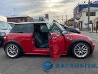 BMW MINI CLUBMAN 2003