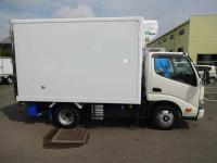 Hino Dutro 2022