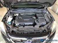 Volvo V40 2014