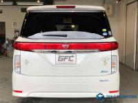 Nissan Elgrand 2010