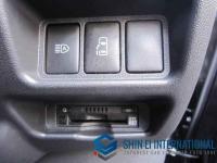 Toyota Hiace 2019
