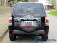 Mitsubishi Pajero 2010