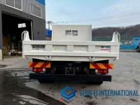Isuzu Forward 2022
