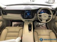 Volvo XC60 2022