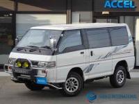 Mitsubishi Delica Starwagon 1997