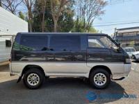 Mitsubishi Delica Starwagon 1992