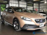 Volvo V40 2014