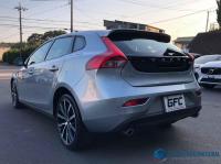 Volvo V40 2018