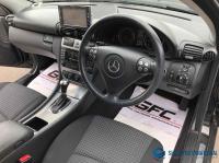 Mercedes-Benz C-Class 2005