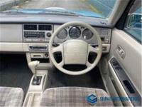 Nissan Rasheen 1995