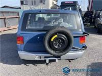Nissan Rasheen 1995