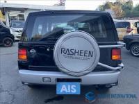 Nissan Rasheen 1996