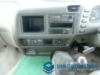 Mitsubishi ROSA 2001